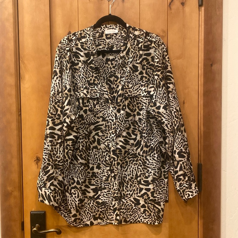 Calvin Klein Women’s Plus Size 2X Animal Print Blouse